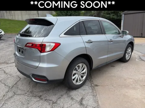 More photos of 2017 Acura RDX at Acura of Overland Park, KS