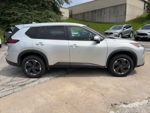 More photos of 2024 Nissan Rogue SV at Acura of Overland Park, KS