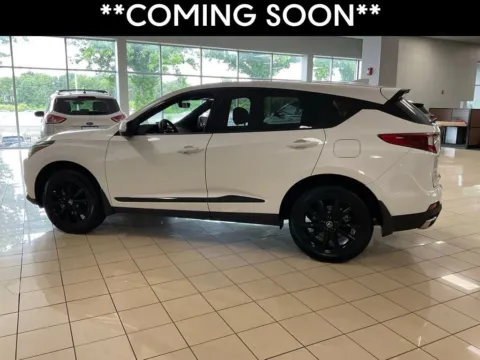 More photos of 2025 Acura RDX at Acura of Overland Park, KS