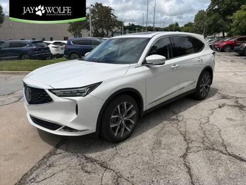 White 2022 Acura MDX w/Technology Package for sale in Overland Park, KS