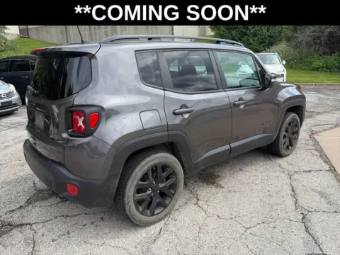 More photos of 2018 Jeep Renegade Altitude at Acura of Overland Park, KS