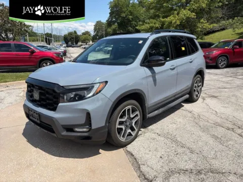 Gray 2023 Honda Passport Elite for sale in Overland Park, KS