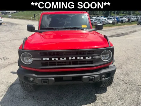 Photos of 2024 Ford Bronco Black Diamond for sale in Overland Park, KS at Acura of Overland Park