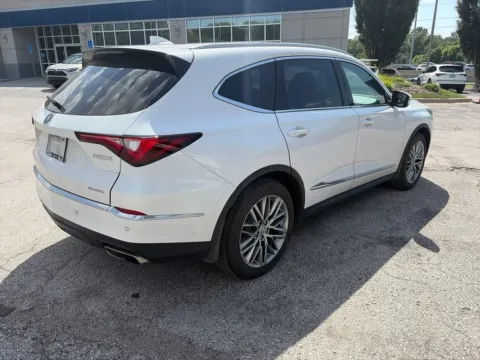 More photos of 2024 Acura MDX w/Advance Package at Acura of Overland Park, KS