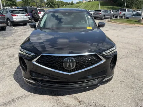 Photos of 2024 Acura MDX w/Technology Package for sale in Overland Park, KS at Acura of Overland Park