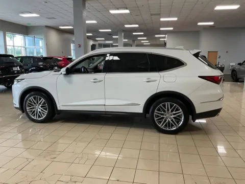 More photos of 2022 Acura MDX w/Advance Package at Acura of Overland Park, KS