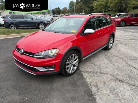 Red 2017 Volkswagen Golf Alltrack SEL for sale in Overland Park, KS