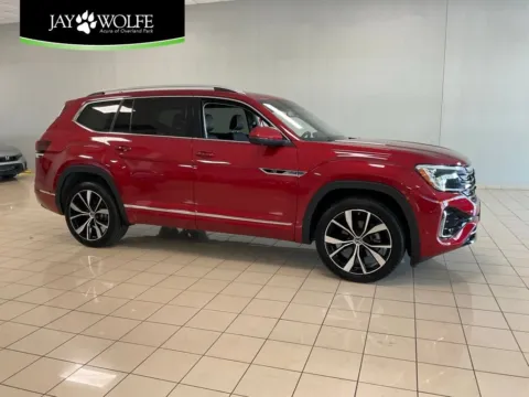 Red 2025 Volkswagen Atlas 2.0T SEL Premium R-Line for sale in Overland Park, KS