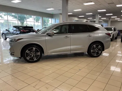 More photos of 2026 Acura MDX w/Advance Package at Acura of Overland Park, KS