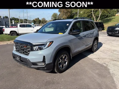 Gray 2022 Honda Passport TrailSport for sale in Overland Park, KS