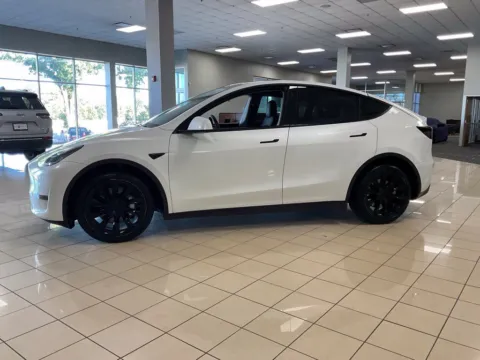 Another view of 2022 Tesla Model Y Long Range for sale in Overland Park, KS at Acura of Overland Park