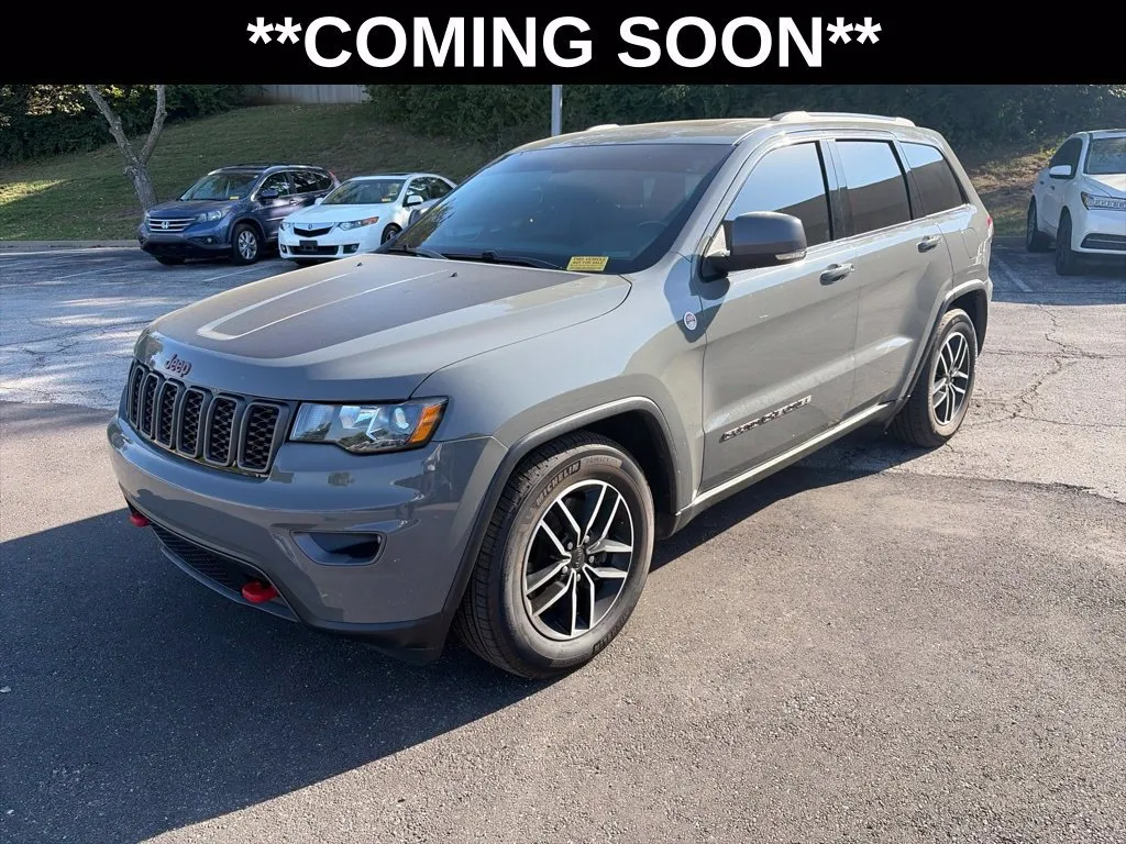 Gray 2021 Jeep Grand Cherokee Trailhawk for sale in Overland Park, KS