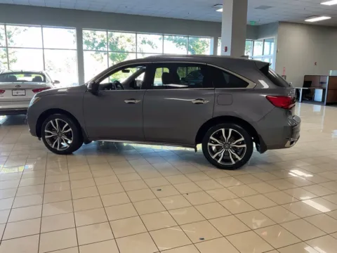 More photos of 2020 Acura MDX w/Advance Pkg at Acura of Overland Park, KS
