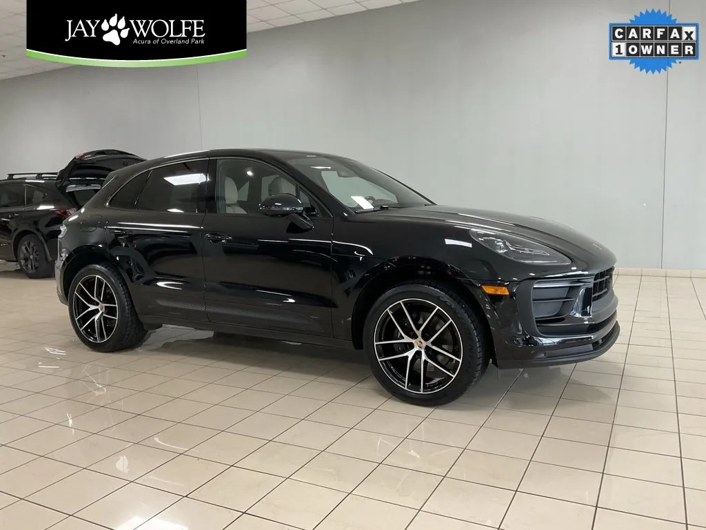 2023 Porsche Macan T for sale in Overland Park, KS