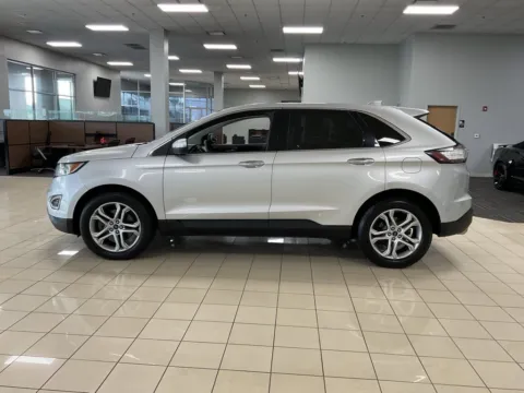More photos of 2016 Ford Edge Titanium at Acura of Overland Park, KS