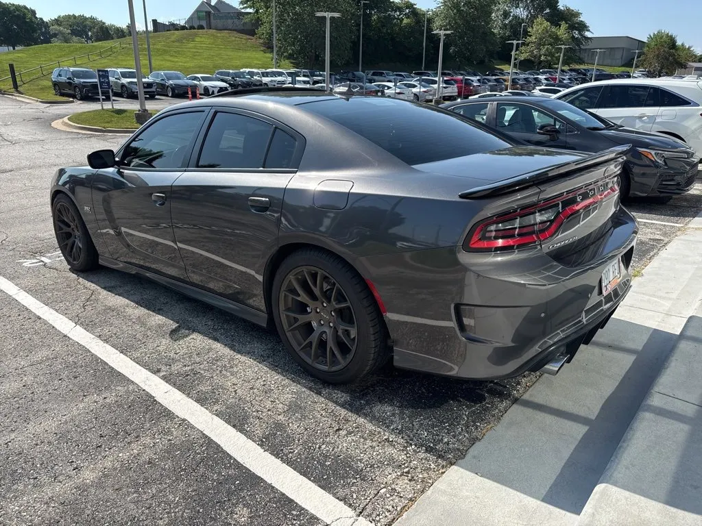 2018 Dodge Charger SRT8 392 photo 3