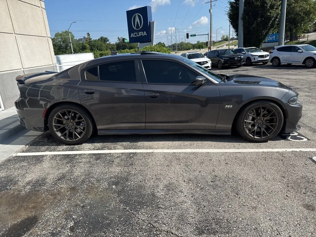 2018 Dodge Charger SRT8 392 photo 2