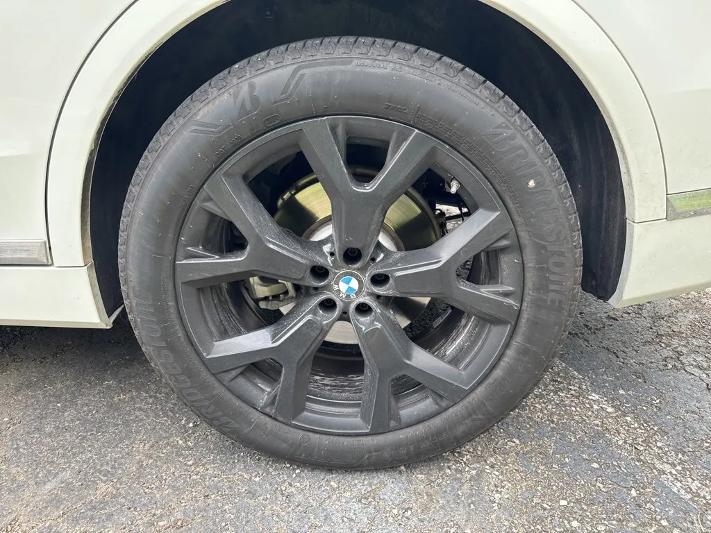 2021 Bmw X7 xDrive40i photo 3