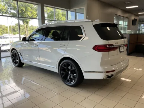 More photos of 2021 BMW X7 xDrive40i at Acura of Overland Park, KS