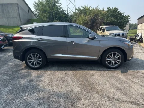 More photos of 2024 Acura RDX w/Technology Package at Acura of Overland Park, KS