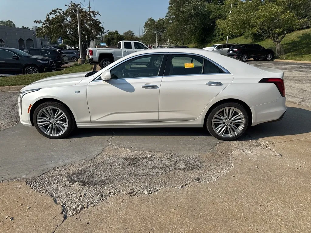 2020 Cadillac CT4 Premium Luxury photo 2