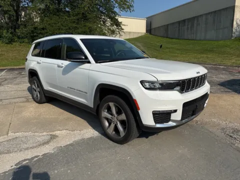 Another view of 2022 Jeep Grand Cherokee L Limited for sale in Overland Park, KS at Acura of Overland Park