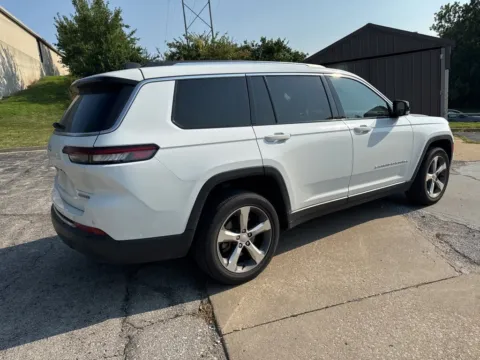 More photos of 2022 Jeep Grand Cherokee L Limited at Acura of Overland Park, KS