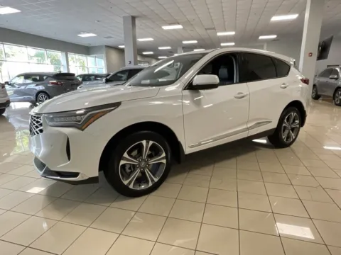 More photos of 2025 Acura RDX w/Technology Package at Acura of Overland Park, KS