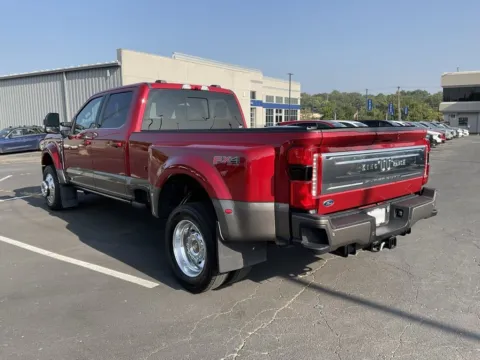 More photos of 2023 Ford Super Duty F-450 DRW King Ranch at Acura of Overland Park, KS