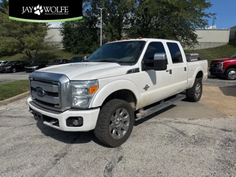 White 2014 Ford Super Duty F-350 SRW Platinum for sale in Overland Park, KS