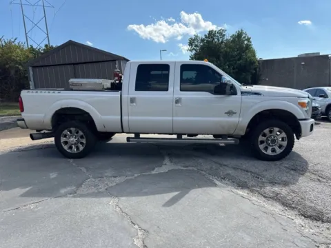 More photos of 2014 Ford Super Duty F-350 SRW Platinum at Acura of Overland Park, KS