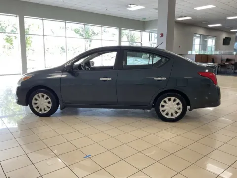 More photos of 2017 Nissan Versa Sedan SV at Acura of Overland Park, KS