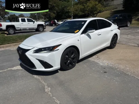 White 2023 Lexus ES 350 F Sport for sale in Overland Park, KS