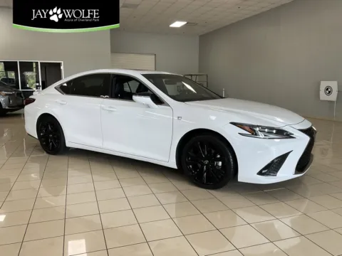 White 2023 Lexus ES 350 F Sport for sale in Overland Park, KS