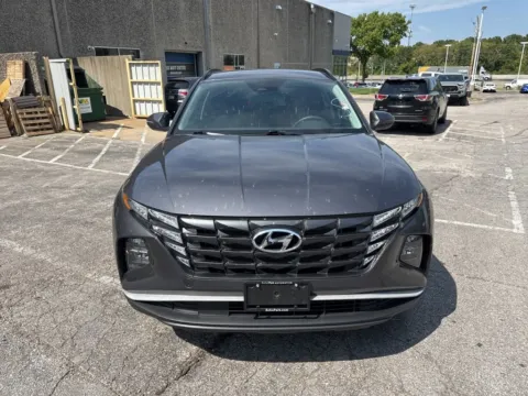 Photos of 2023 Hyundai Tucson SEL for sale in Overland Park, KS at Acura of Overland Park
