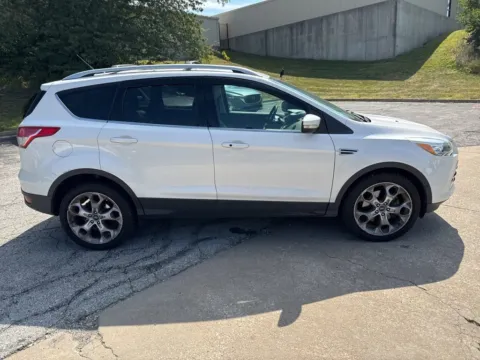 More photos of 2013 Ford Escape Titanium at Acura of Overland Park, KS