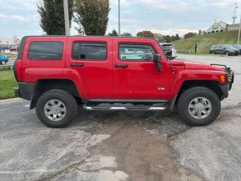 More photos of 2006 HUMMER H3 at Acura of Overland Park, KS
