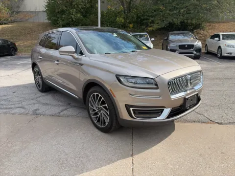 Another view of 2020 Lincoln Nautilus Reserve for sale in Overland Park, KS at Acura of Overland Park