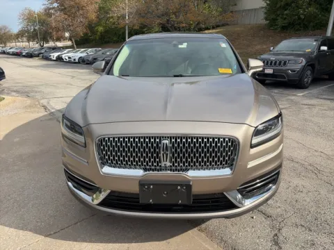 Photos of 2020 Lincoln Nautilus Reserve for sale in Overland Park, KS at Acura of Overland Park