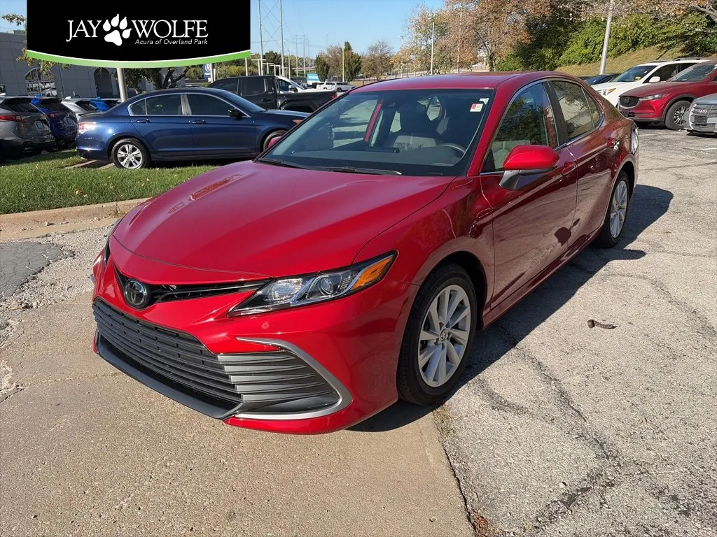 2024 Toyota Camry LE