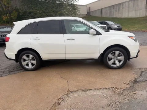 More photos of 2011 Acura MDX 3.7L at Acura of Overland Park, KS