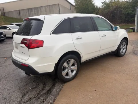 More photos of 2011 Acura MDX 3.7L at Acura of Overland Park, KS