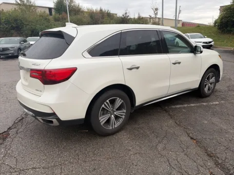 More photos of 2017 Acura MDX 3.5L at Acura of Overland Park, KS