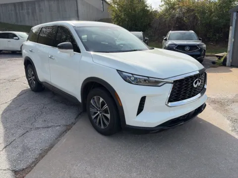 Another view of 2023 INFINITI QX60 PURE for sale in Overland Park, KS at Acura of Overland Park