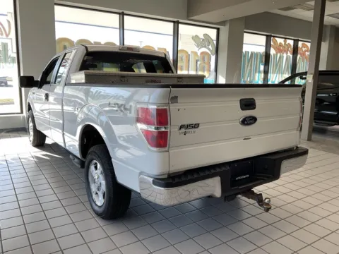 More photos of 2009 Ford F-150 XLT at Jay Wolfe Auto Outlet, MO