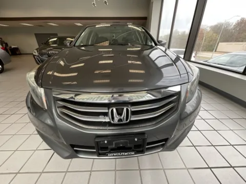 Photos of 2012 Honda Accord SE for sale in Kansas City, MO at Jay Wolfe Auto Outlet