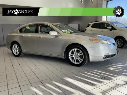 White 2010 Acura TL 3.5 for sale in Kansas City, MO