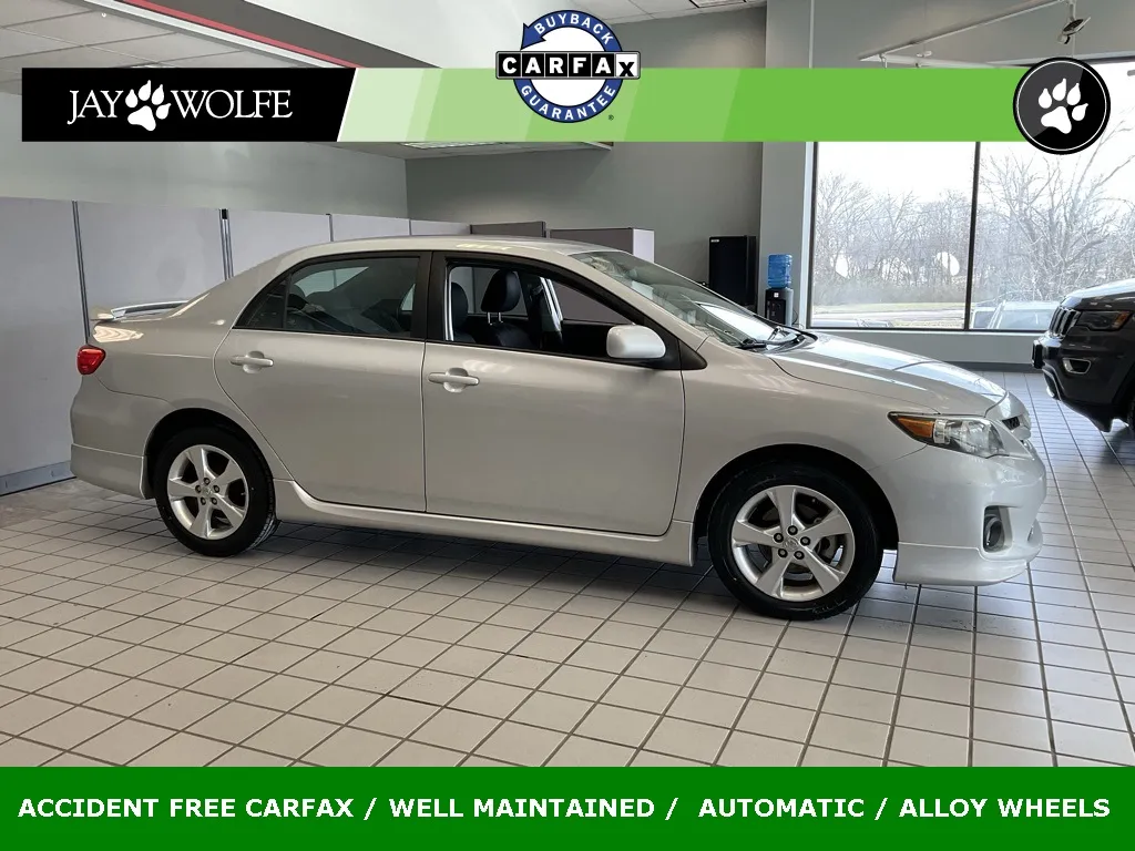 Silver 2011 Toyota Corolla S for sale in Kansas City, MO