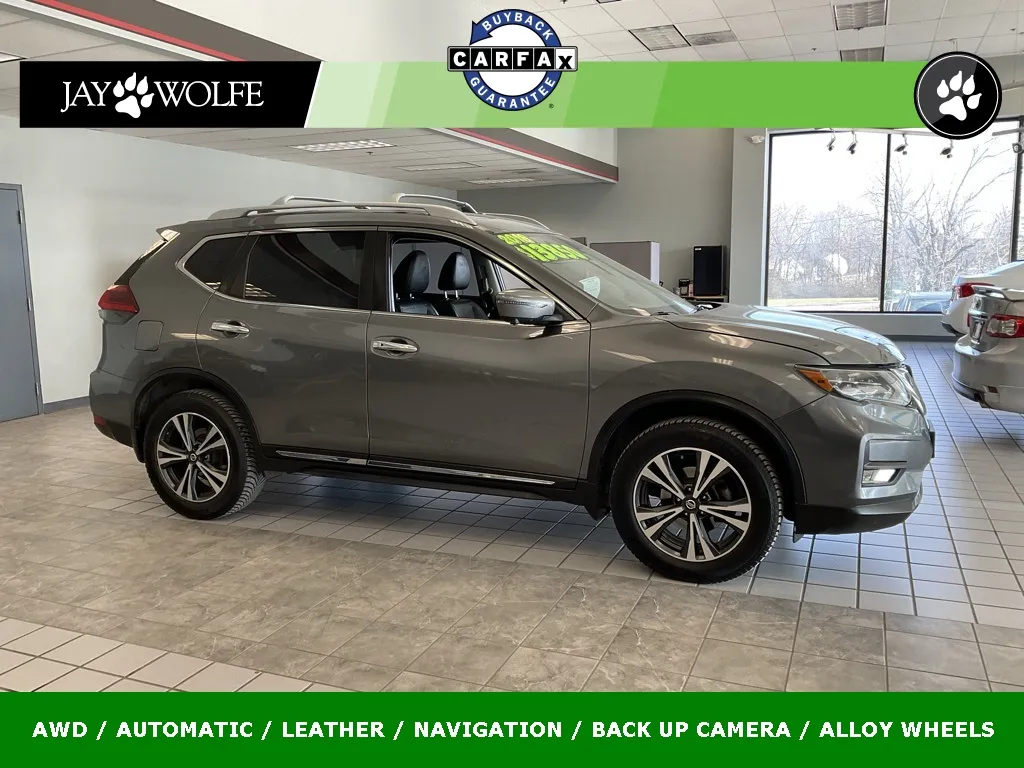 Gray 2018 Nissan Rogue SL for sale in Kansas City, MO