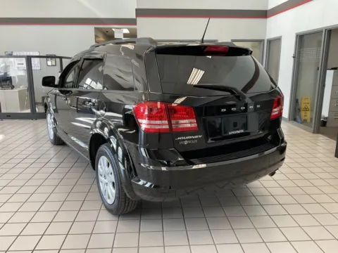 More photos of 2018 Nissan Rogue SL at Jay Wolfe Auto Outlet, MO